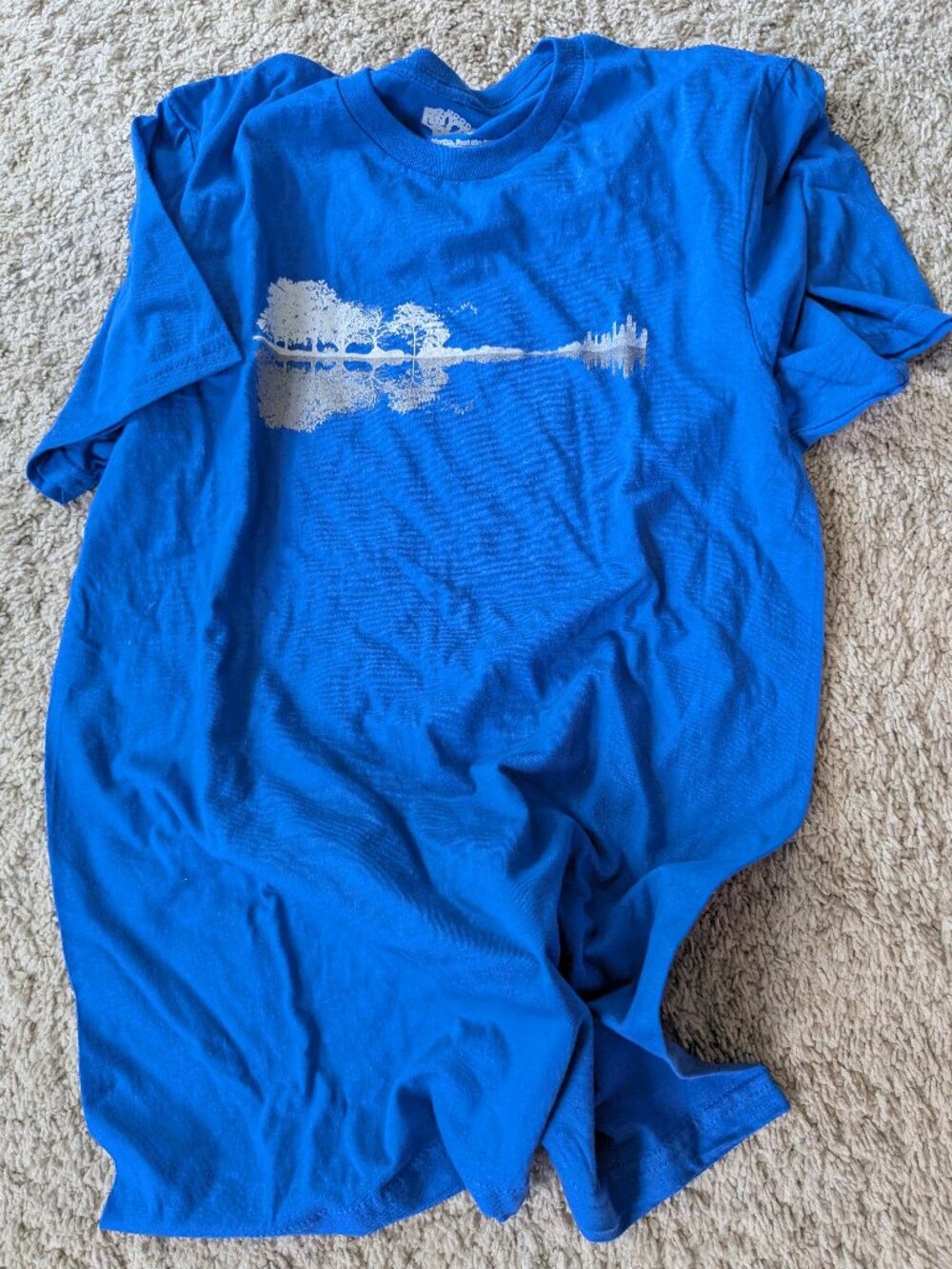 Blue Forest Guitar T-shirt size S